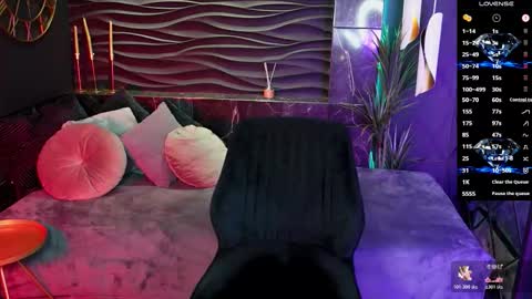 Kylie online show from November 9, 2025, 5:39 am