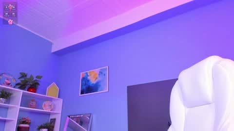 Kylie Reyes  online show from December 7, 2024, 2:09 am