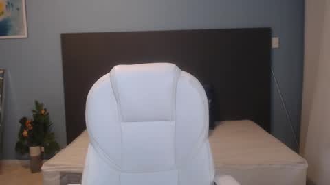 Kylie Reyes  online show from January 9, 2025, 7:40 pm