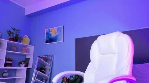 Kylie Reyes  online show from February 5, 2025, 1:15 am