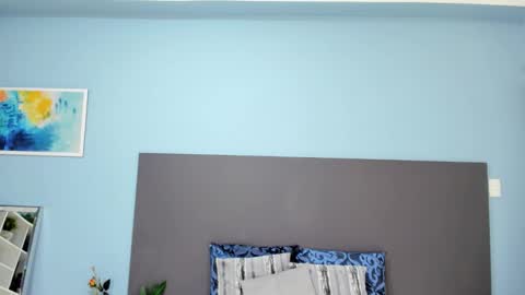 Kylie Reyes  online show from October 21, 2025, 7:36 pm