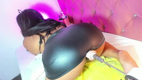 kylie Sttel online show from March 31, 2026, 11:05 pm