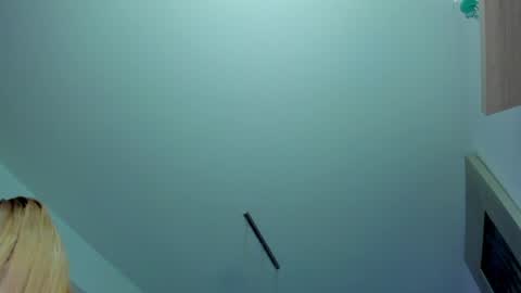 KYLIE online show from January 5, 2025, 7:07 am