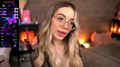 Kylie online show from March 11, 2025, 10:31 pm