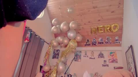   online show from February 12, 2025, 12:01 pm