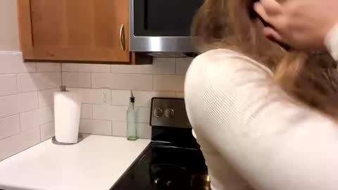 Kylie online show from January 9, 2025, 6:59 am