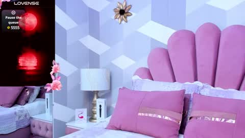 Kylie jl online show from February 14, 2025, 4:37 am