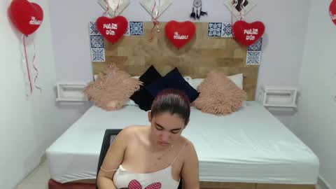 Kylie online show from February 16, 2025, 3:05 pm