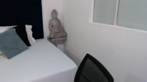 Kylie online show from September 27, 2025, 9:03 am