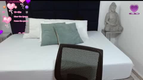 Kylie online show from October 12, 2025, 11:31 am