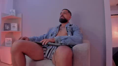 Kylliam Levis online show from April 18, 2026, 9:15 pm