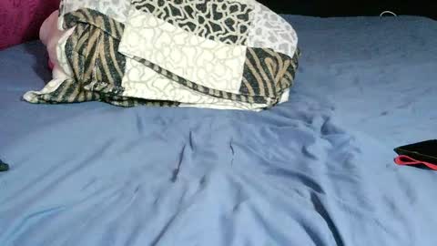 kym629357 online show from December 15, 2025, 6:34 pm