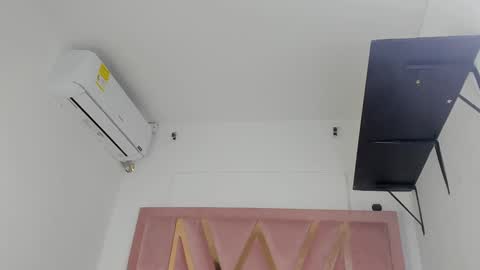 kym online show from January 6, 2026, 1:04 pm