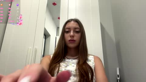 Selena online show from April 10, 2026, 10:20 am