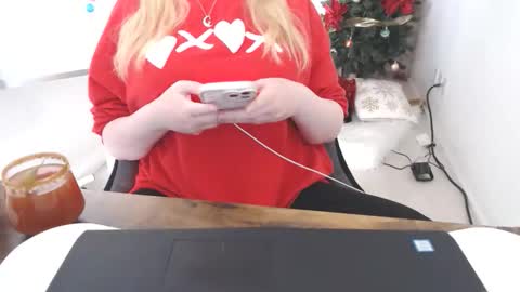 Snapshot of kymchi chatting on February 28, 2026, 9:38 pm Check Out My NSFW OnlyFans Link On Bio online show from February 28, 2026, 9:38 pm