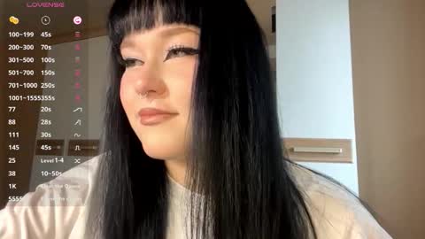 Eva online show from November 2, 2025, 10:06 am