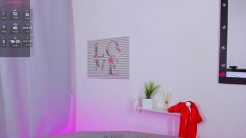 Alejandra online show from January 27, 2025, 10:49 pm