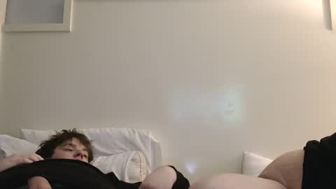 Lily online show from May 8, 2026, 3:56 am
