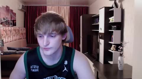 l1onkennedy online show from October 12, 2025, 8:08 pm