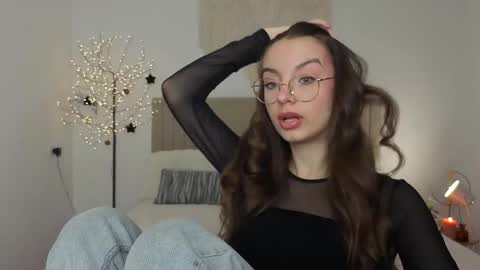 Margo  online show from February 11, 2026, 2:22 pm