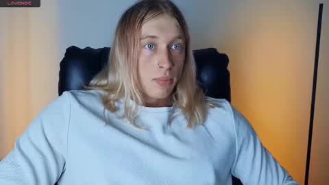 Snapshot of l_adonis_l chatting on February 15, 2026, 1:41 pm Adonis online show from February 15, 2026, 1:41 pm