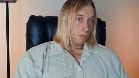 Snapshot of l_adonis_l chatting on March 24, 2026, 9:36 am Adonis online show from March 24, 2026, 9:36 am