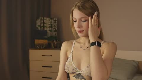 Alice online show from April 19, 2026, 6:10 pm