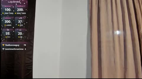 Jazmin online show from January 25, 2025, 1:43 am