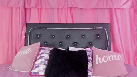 Victoria  online show from December 10, 2024, 1:00 pm