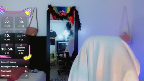 AriSaray online show from October 3, 2025, 6:49 pm