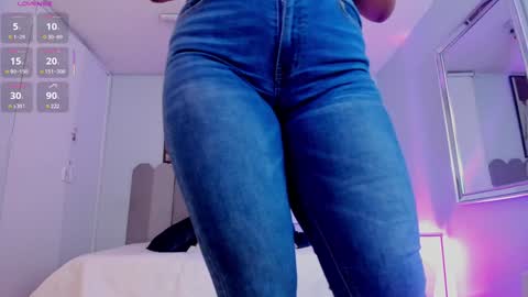 Cris  online show from January 29, 2025, 11:41 am