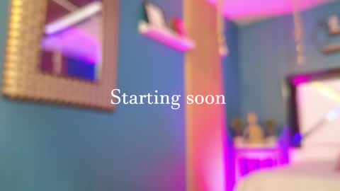 Cris  online show from April 21, 2026, 11:49 am