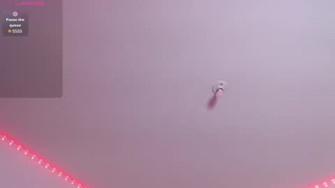 labrinthteasing online show from March 26, 2026, 8:25 pm