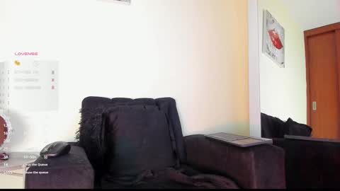 lace_victoria online show from October 31, 2025, 9:05 pm