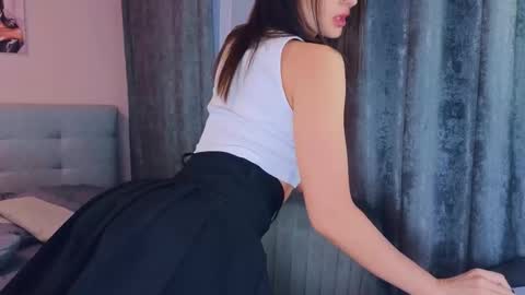 Kristina online show from November 19, 2025, 10:59 am