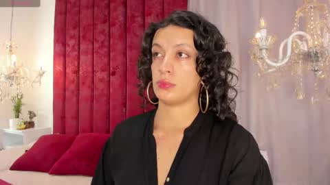 Colorina  online show from February 17, 2025, 4:53 am