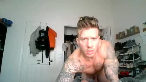 Snapshot of lacrioxcum18 chatting on January 15, 2025, 5:47 pm lacrioxcum18 online show from January 15, 2025, 5:47 pm