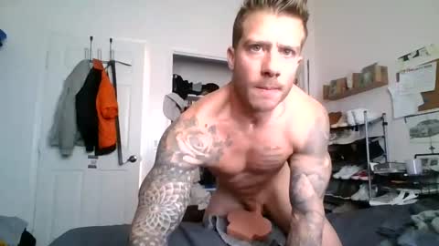 Snapshot of lacrioxcum18 chatting on February 25, 2025, 5:47 pm lacrioxcum18 online show from February 25, 2025, 5:47 pm