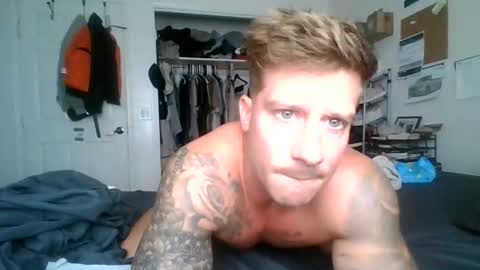 Snapshot of lacrioxcum18 chatting on November 23, 2025, 9:14 pm lacrioxcum18 online show from November 23, 2025, 9:14 pm