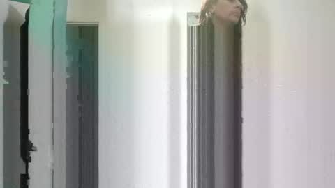 lacybell online show from February 17, 2025, 8:19 am