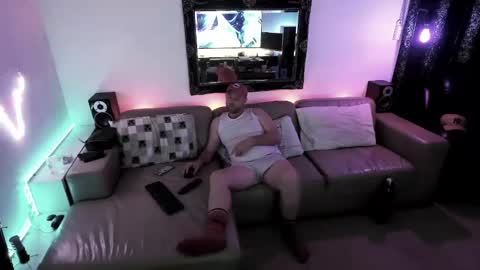 Hectic online show from February 14, 2025, 11:42 am