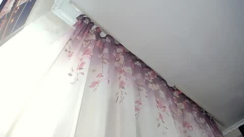 lady_boom_ online show from December 3, 2024, 4:17 pm