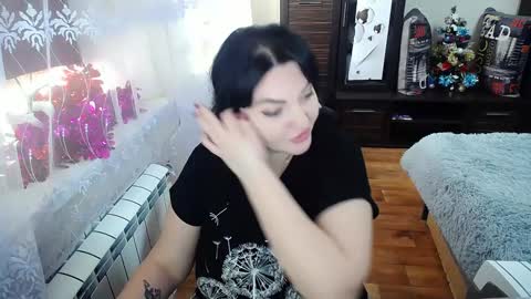 lady_boom_ online show from January 13, 2025, 11:08 am