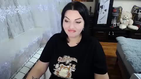 lady_boom_ online show from February 16, 2025, 7:27 pm