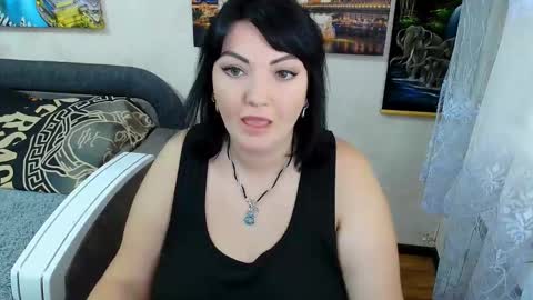 lady_boom_ online show from September 15, 2025, 9:20 am