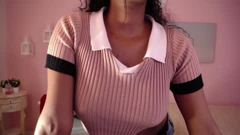 Karla - Instagram   lady karla1 online show from December 6, 2024, 7:23 pm