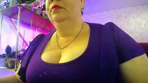 Snapshot of lady_gloria chatting on May 16, 2026, 6:32 am Lady Gloria online show from May 16, 2026, 6:32 am