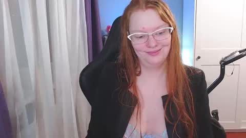 Angelika online show from November 1, 2025, 3:36 pm