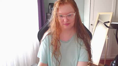 Snapshot of lady_inari chatting on May 22, 2026, 11:16 am Angelika online show from May 22, 2026, 11:16 am