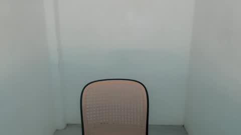   online show from February 23, 2025, 7:38 pm